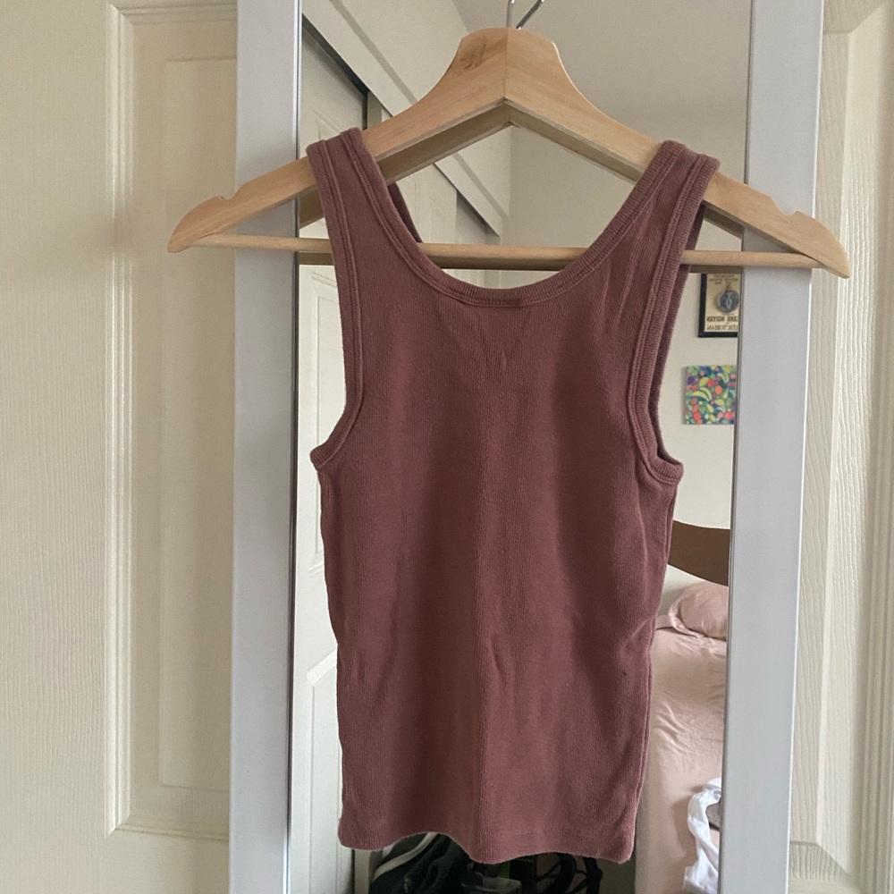 Aritzia Carey Tank XS - Picture 2 of 4